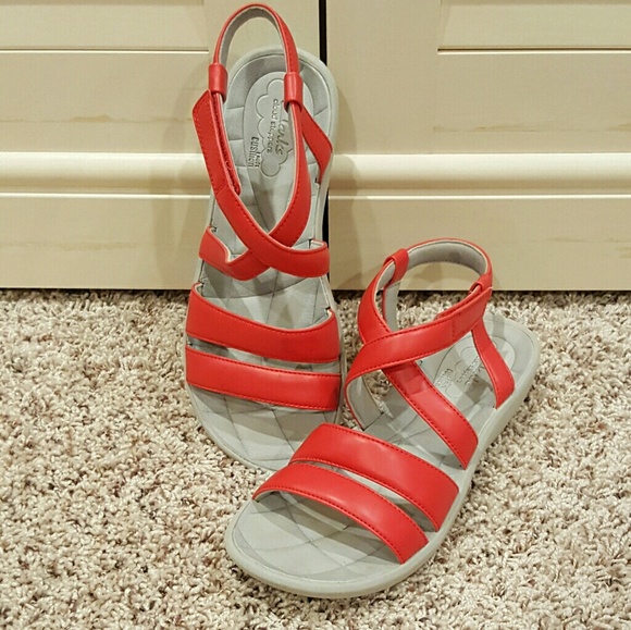 clarks red sandals
